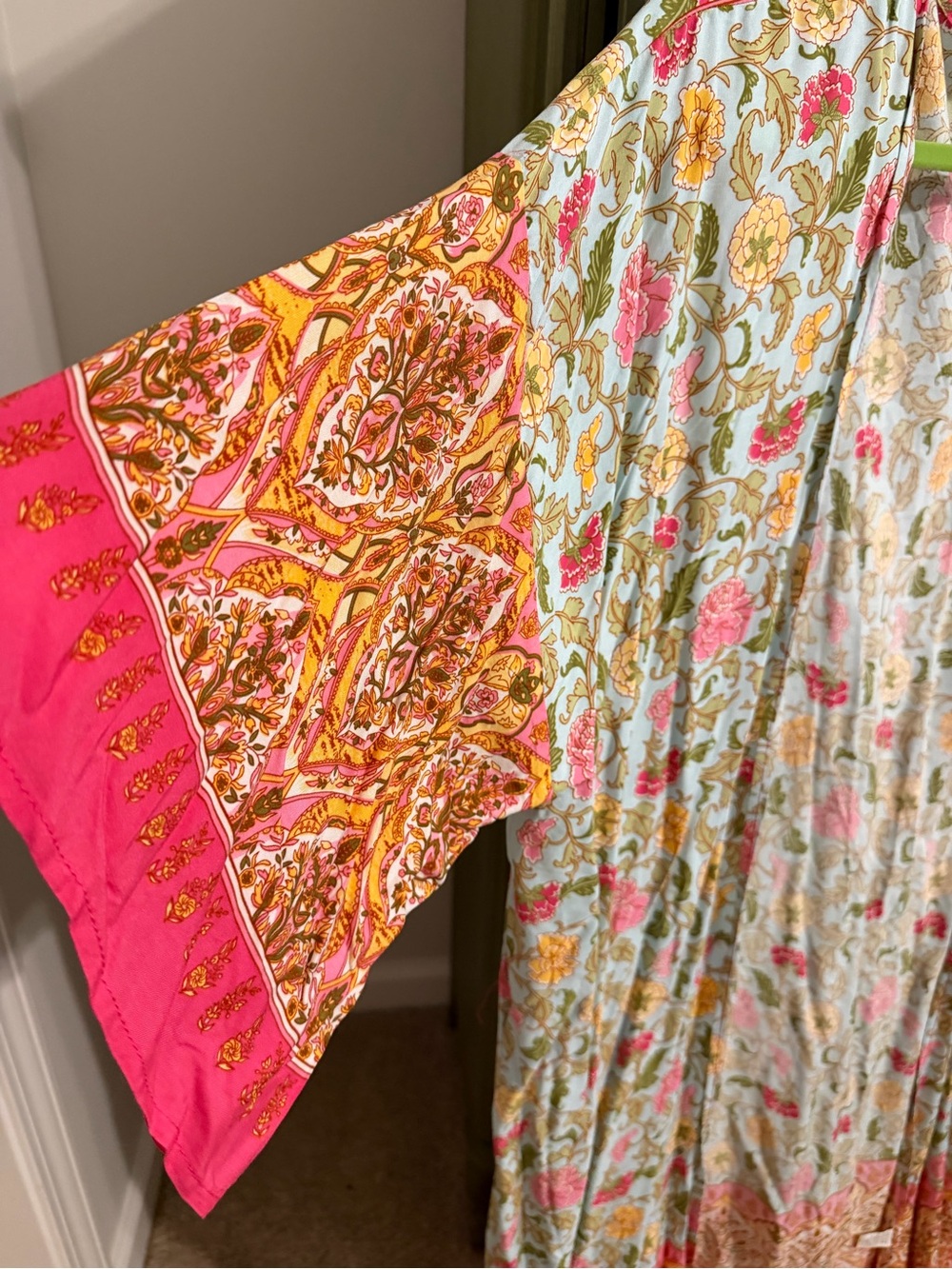 Floral Pink & Aqua Decorative Kimono nwot. - Picture 4 of 10